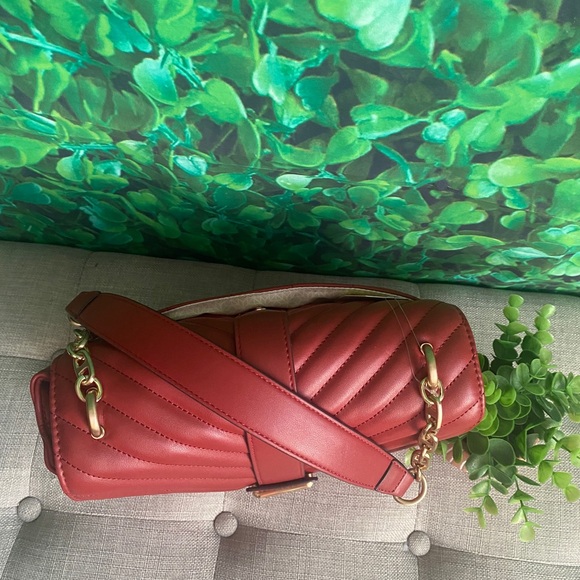 New - Brick Red Textured Purse - Picture 2 of 4